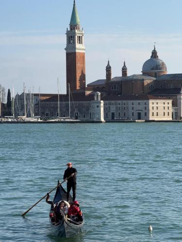 WhatsApp-Image-2025-02-17-at-00.24.44-1